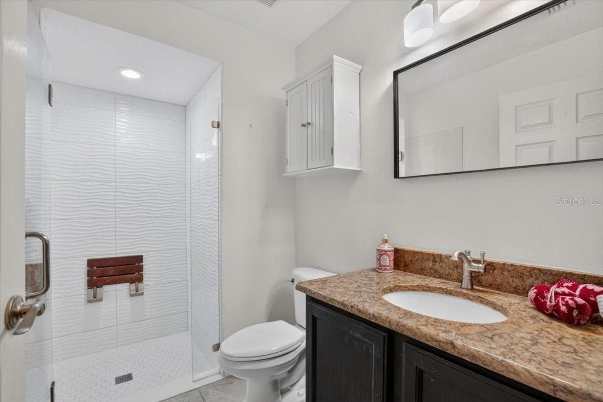 5539 AVENUE DU SOLEIL — photo 33 of 53
