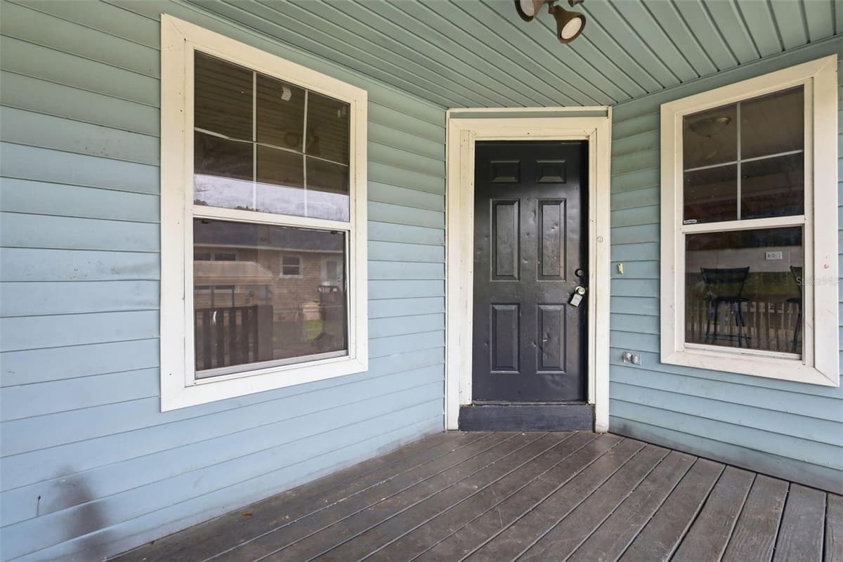 38407 LOWELL HARRIS WAY — photo 3 of 32