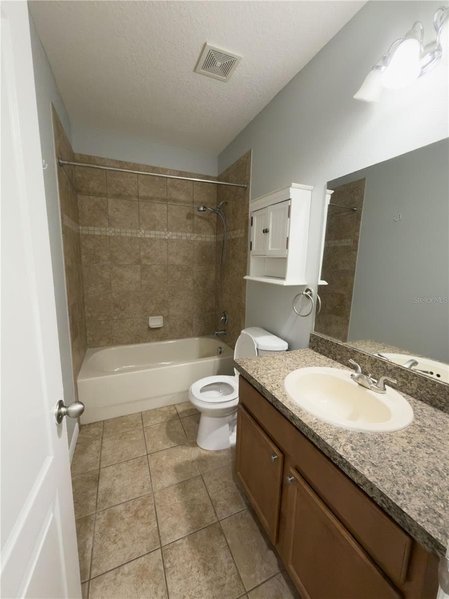 115 GLADESDOWN COURT — photo 16 of 26