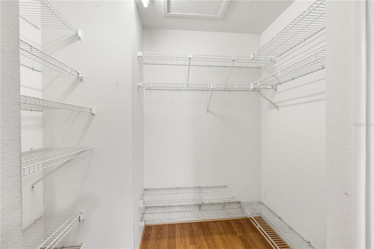 2927 63RD STREET — photo 11 of 20