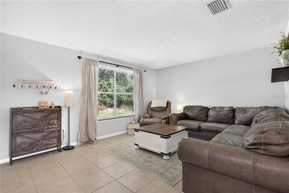 30832 RIDGEVIEW AVENUE — photo 5 of 32