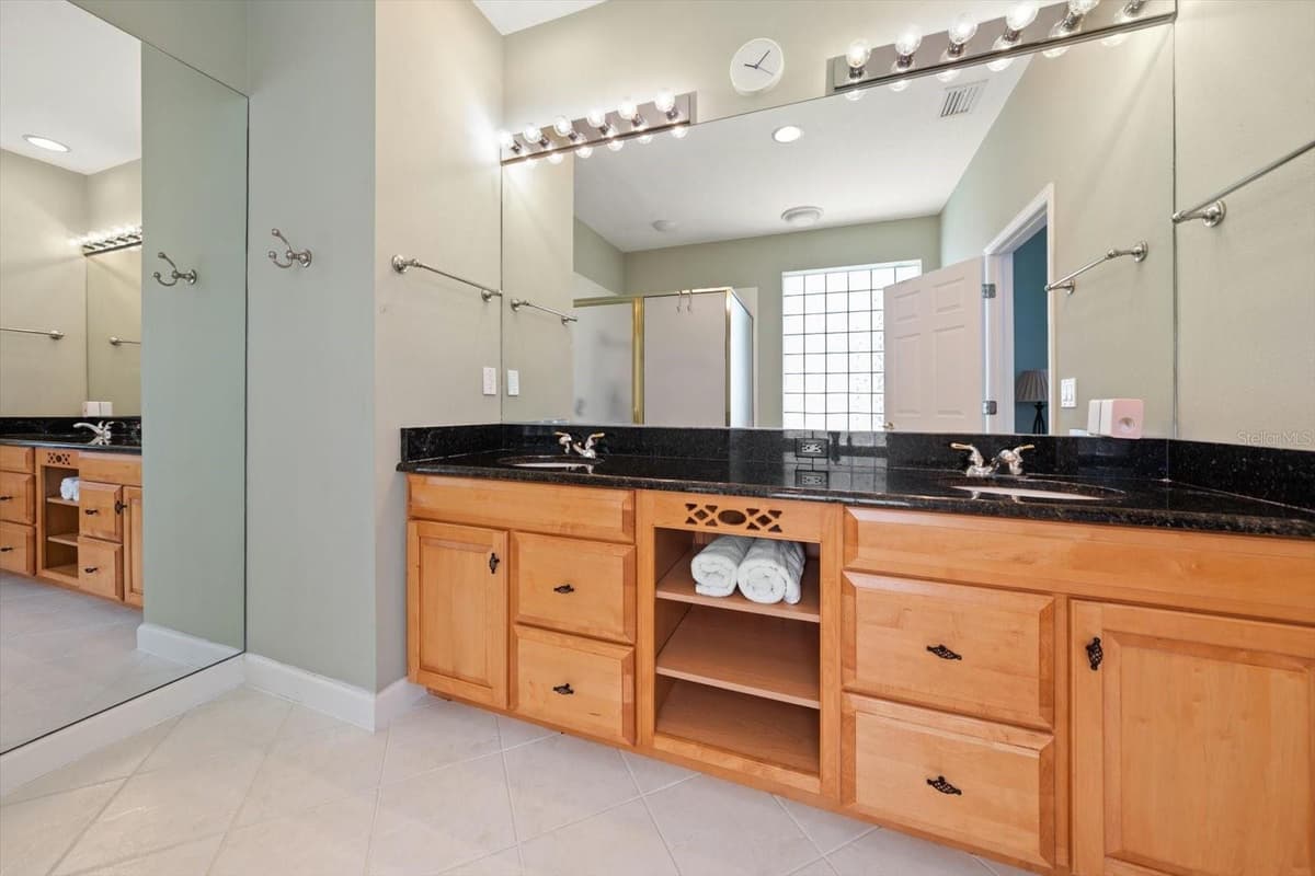 1620 SAND KEY ESTATES COURT — photo 16 of 49