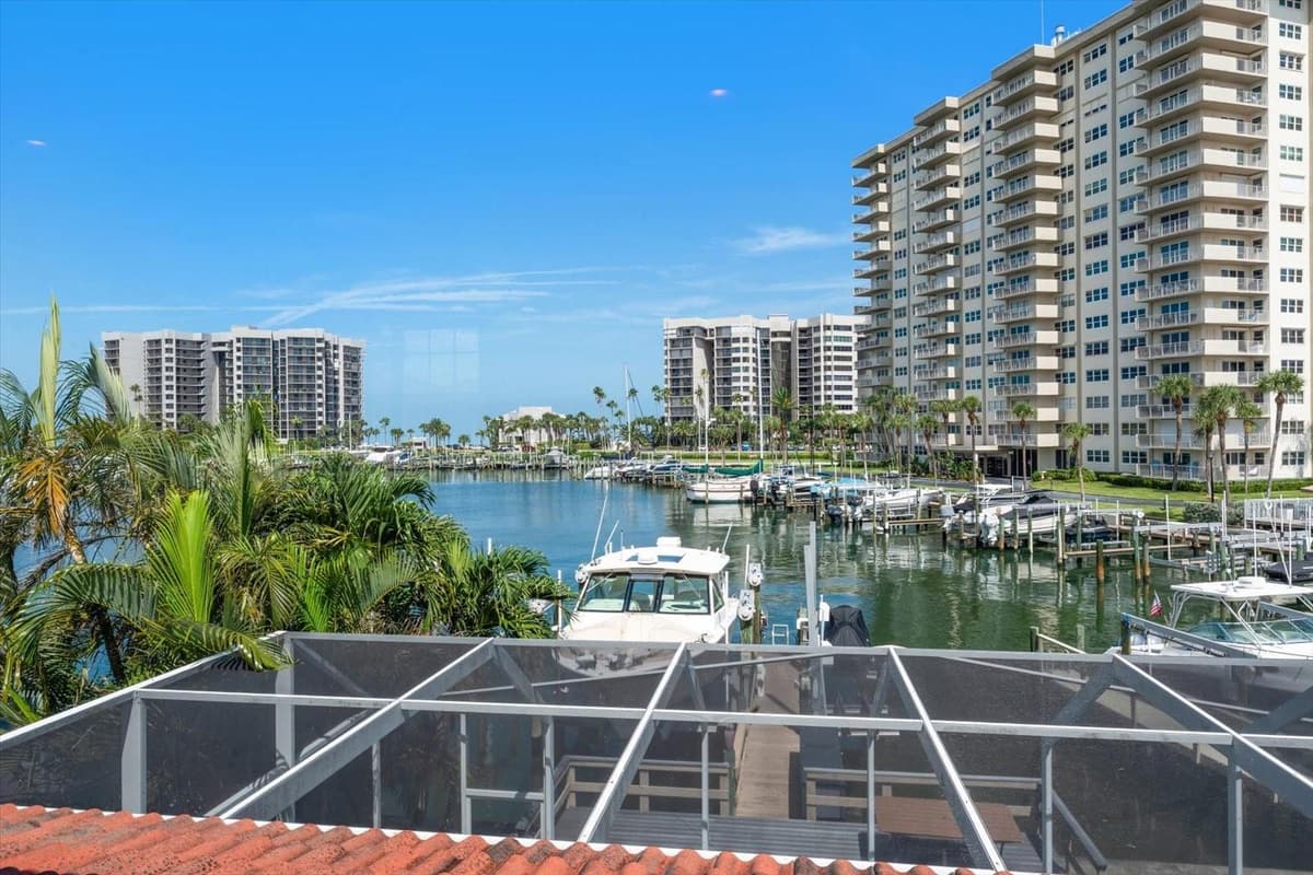1620 SAND KEY ESTATES COURT — photo 30 of 49