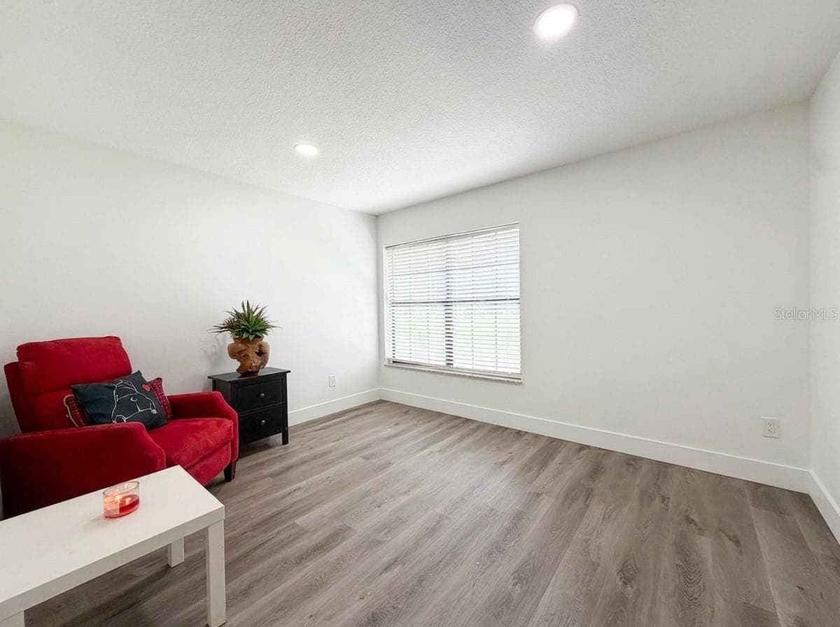 1 CUNNINGHAM LANE — photo 29 of 47
