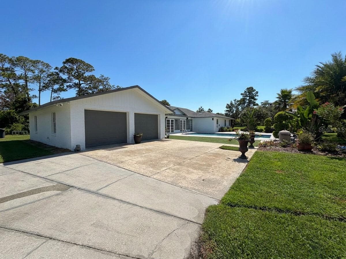 1 CUNNINGHAM LANE — photo 39 of 47