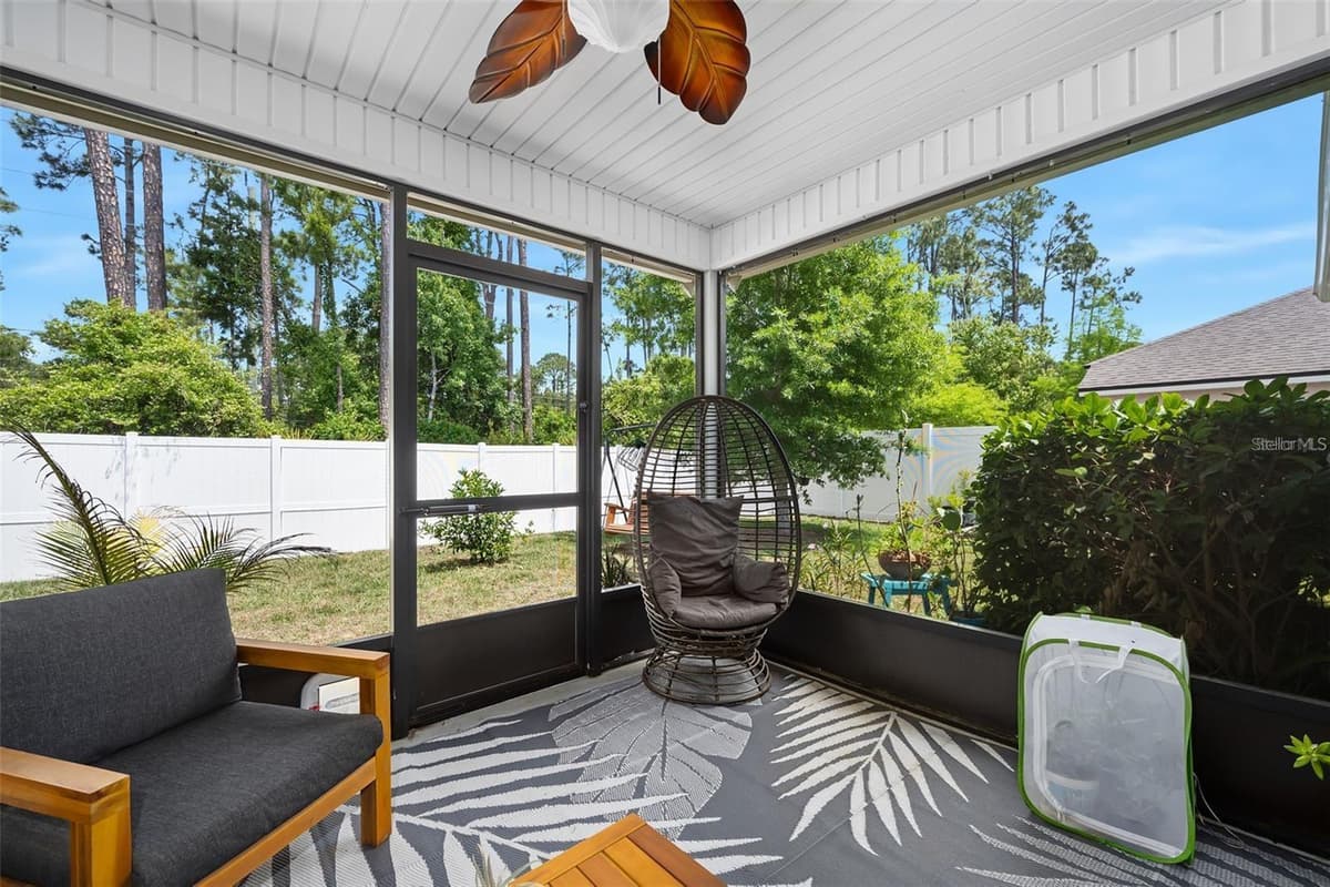 64 COASTAL HAMMOCK WAY — photo 11 of 18