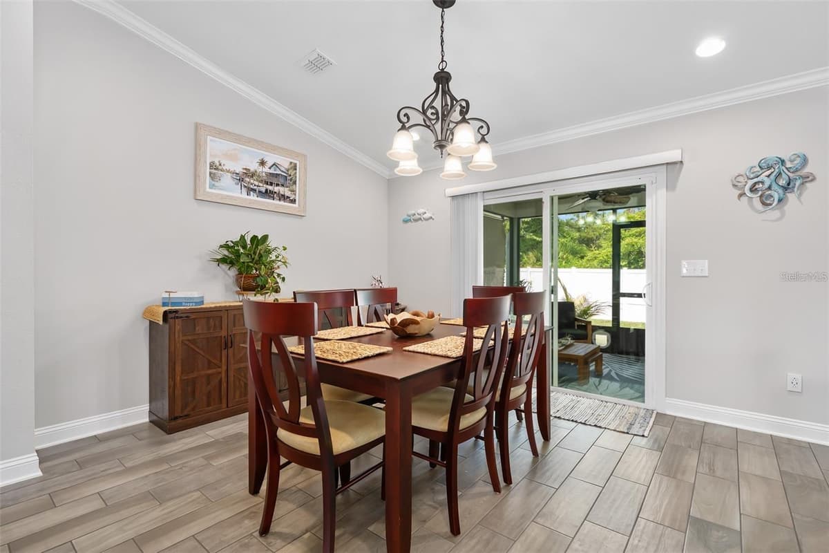 64 COASTAL HAMMOCK WAY — photo 17 of 18