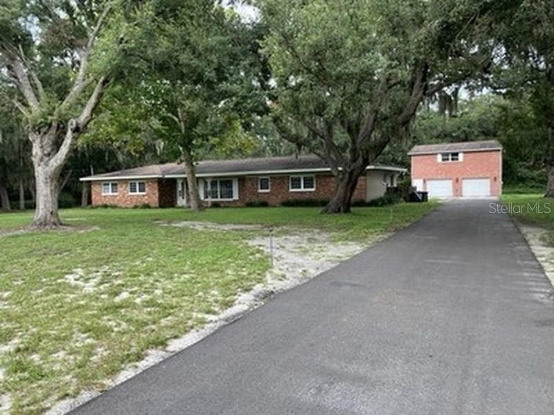 3425 HOLLAND DRIVE — photo 1 of 5