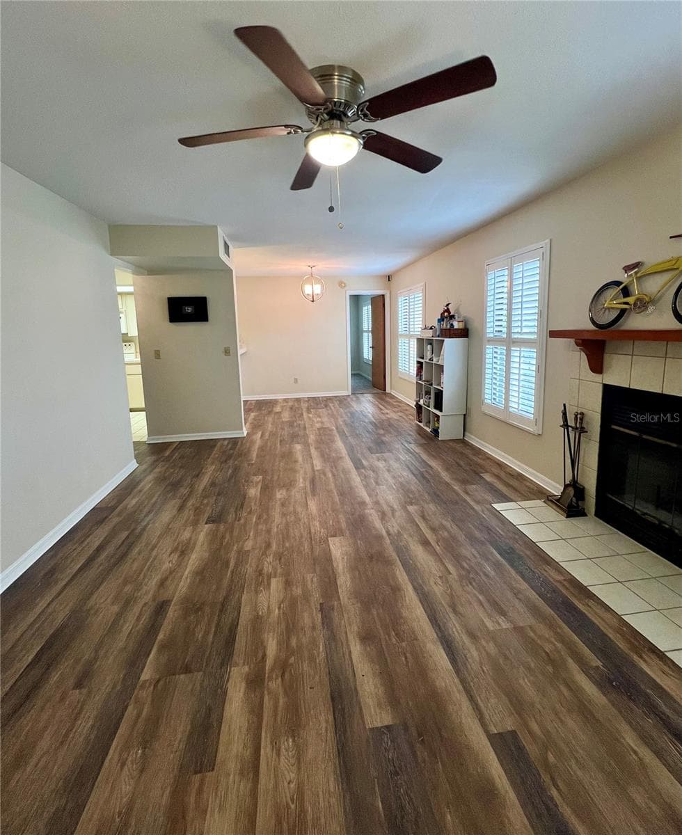 2352 FOREST DRIVE — photo 5 of 28