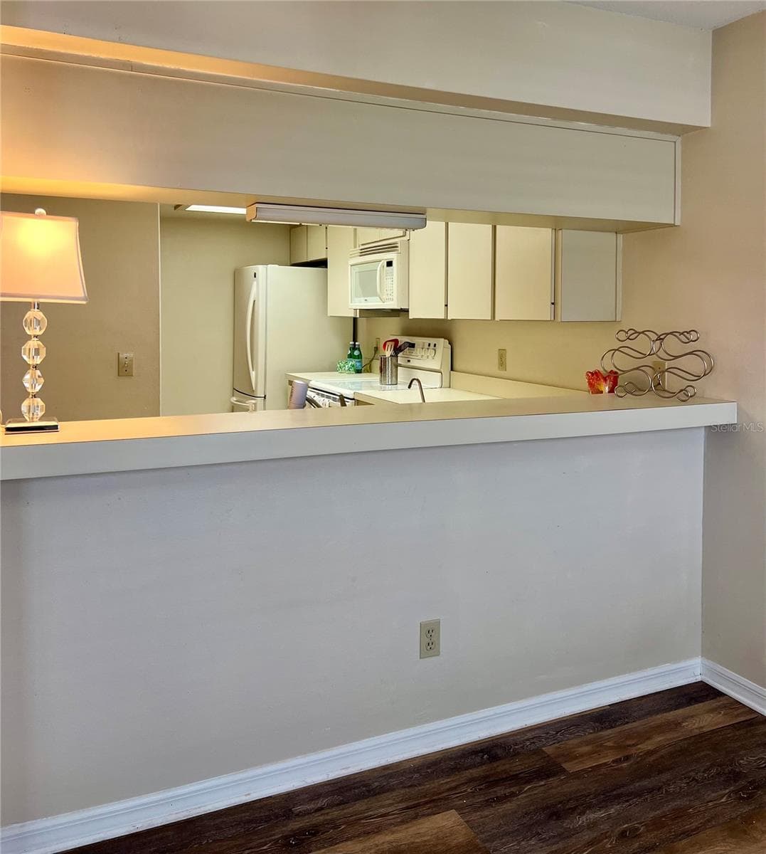 2352 FOREST DRIVE — photo 9 of 28