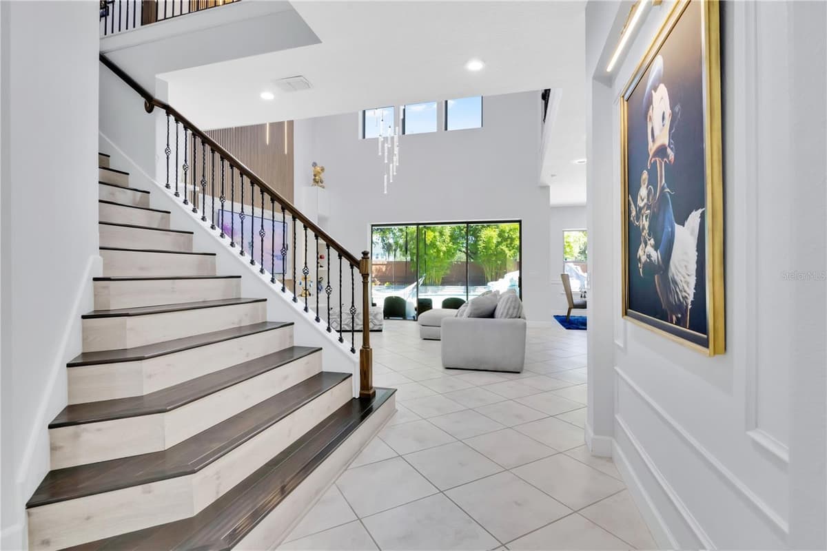 9443 ROYAL ESTATES BOULEVARD — photo 7 of 55