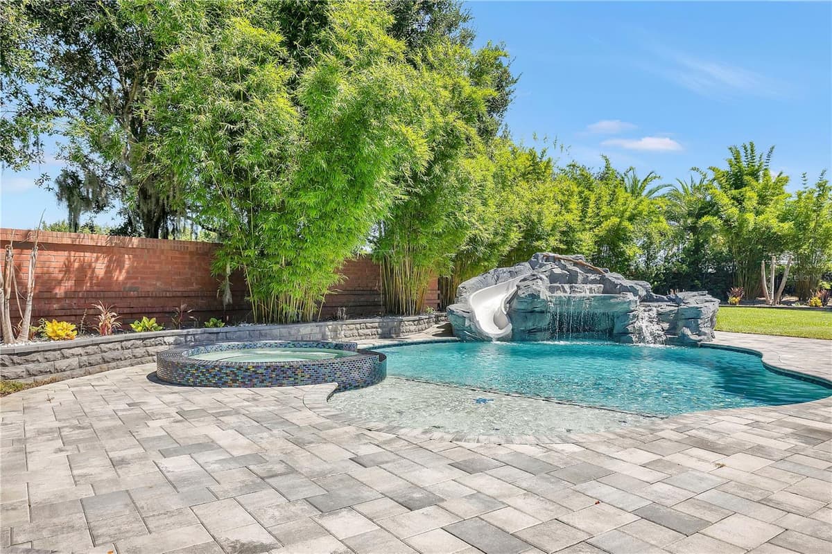 9443 ROYAL ESTATES BOULEVARD — photo 45 of 55