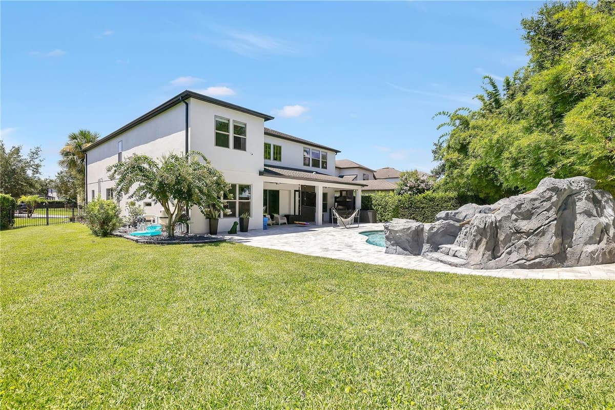9443 ROYAL ESTATES BOULEVARD — photo 49 of 55