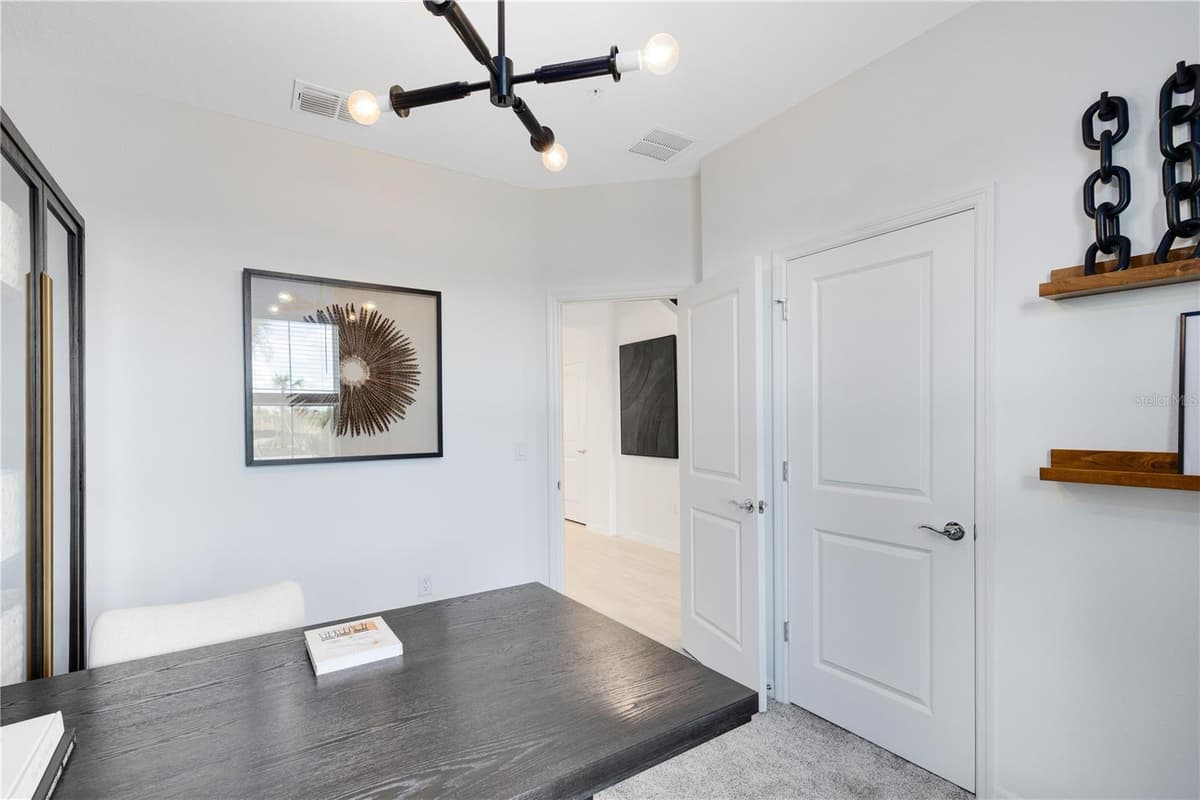 4560 ORCHARD VIEW ALLEY — photo 6 of 36