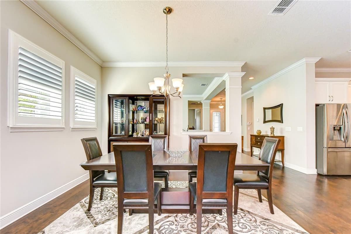 14014 SWALLOW HILL DRIVE — photo 7 of 33