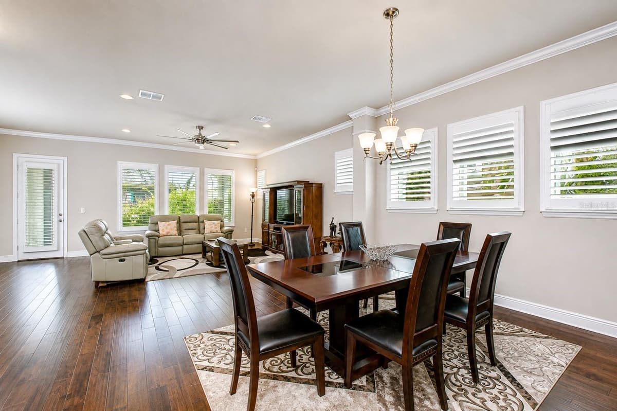 14014 SWALLOW HILL DRIVE — photo 12 of 33