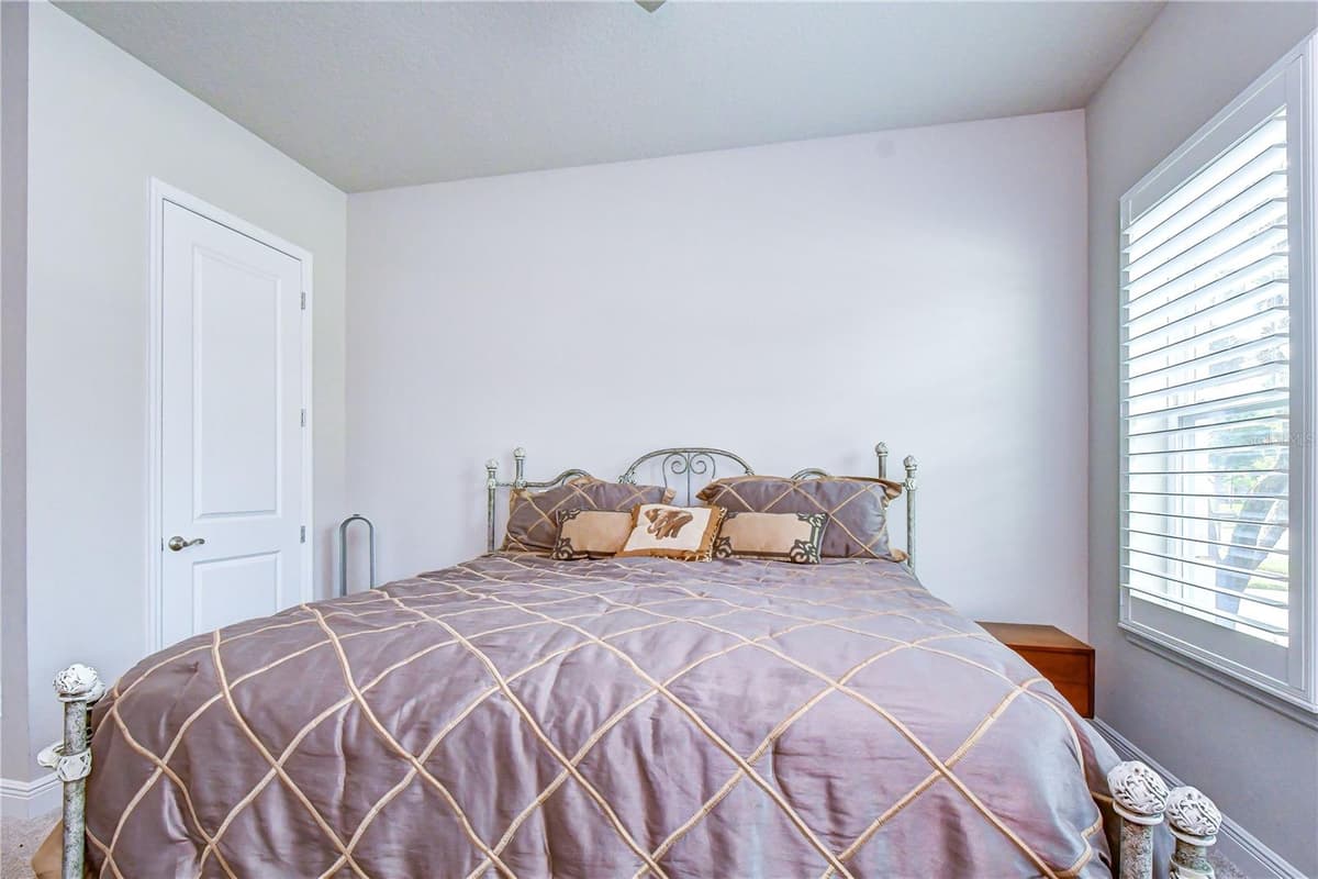14014 SWALLOW HILL DRIVE — photo 21 of 33