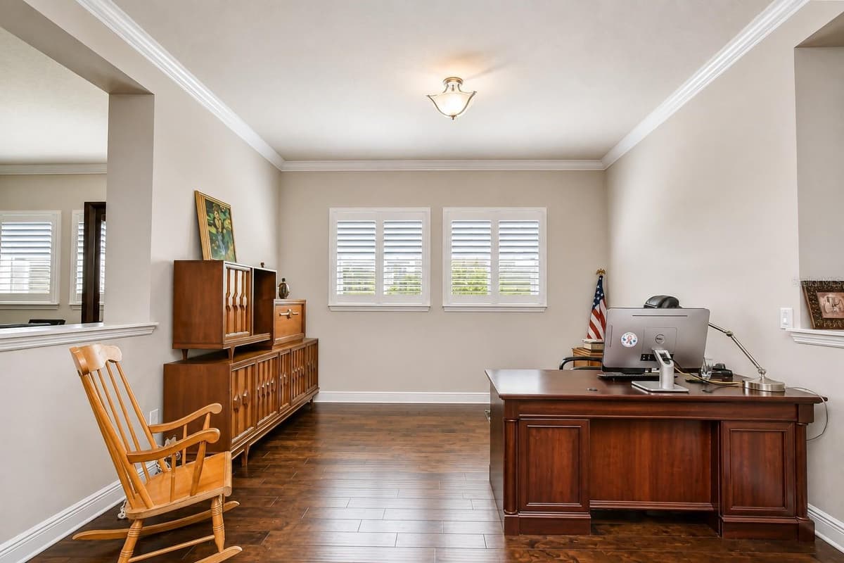 14014 SWALLOW HILL DRIVE — photo 6 of 33