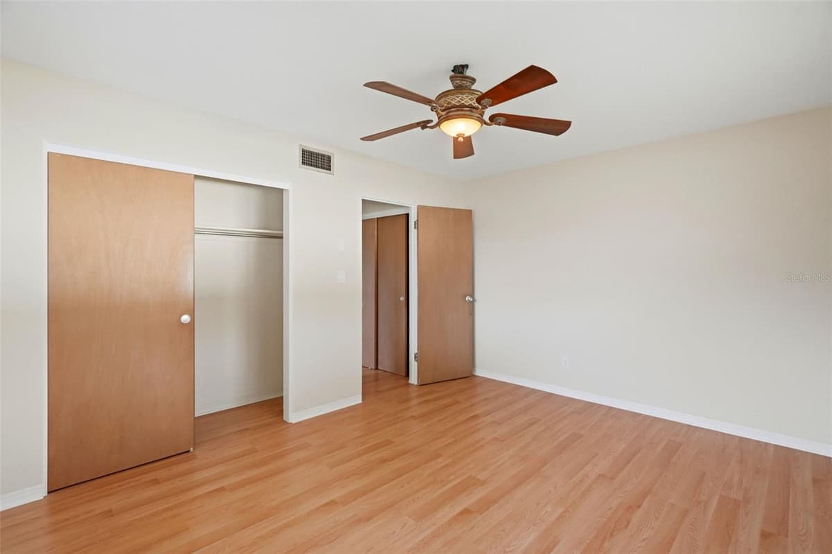 8835 109TH STREET — photo 14 of 31