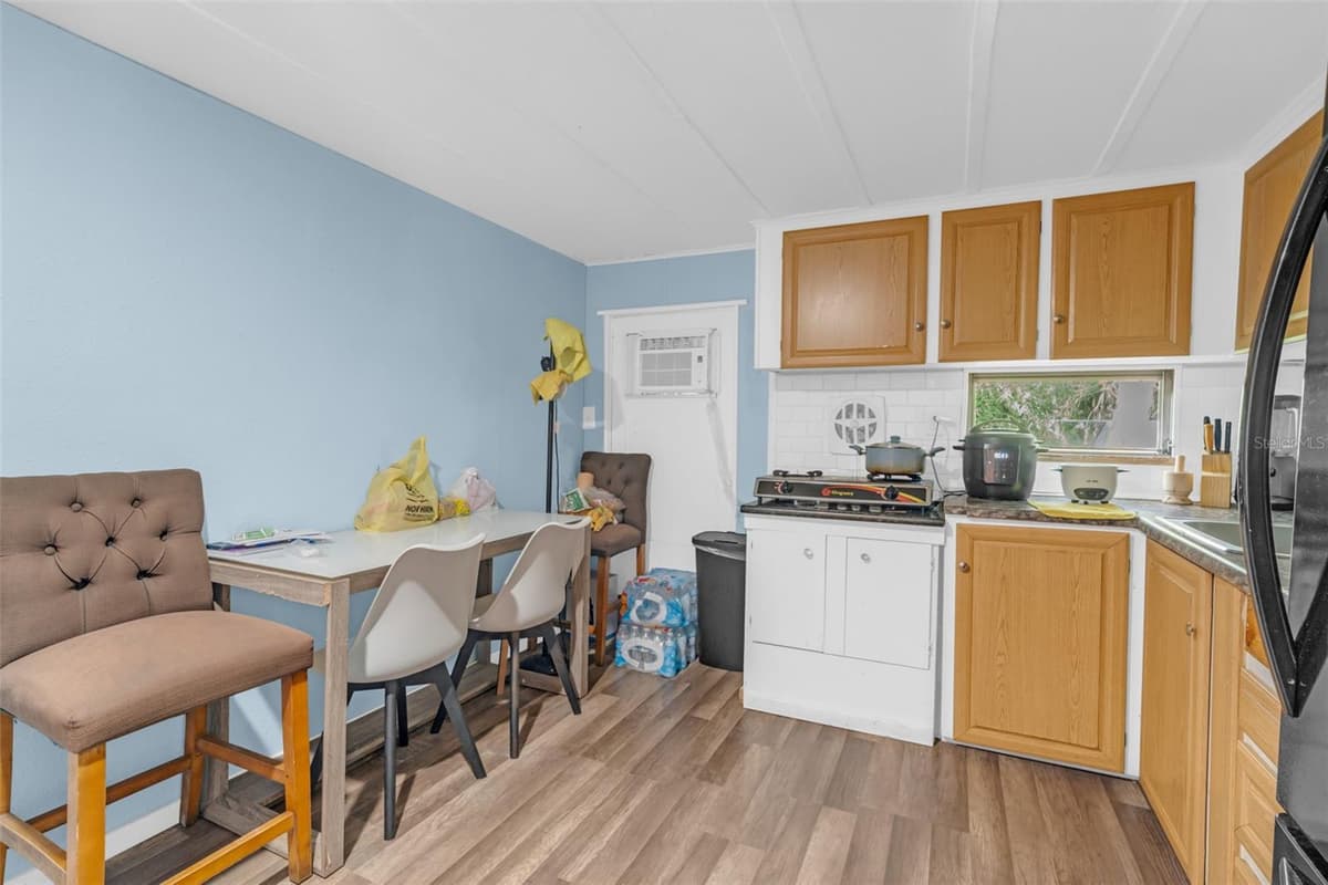 15816 NORTHGATE LANE — photo 33 of 56
