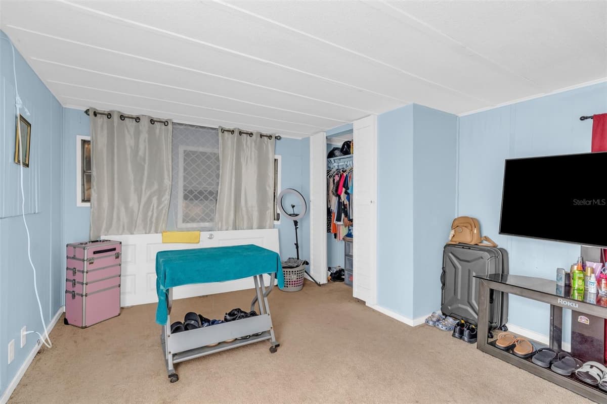 15816 NORTHGATE LANE — photo 37 of 56