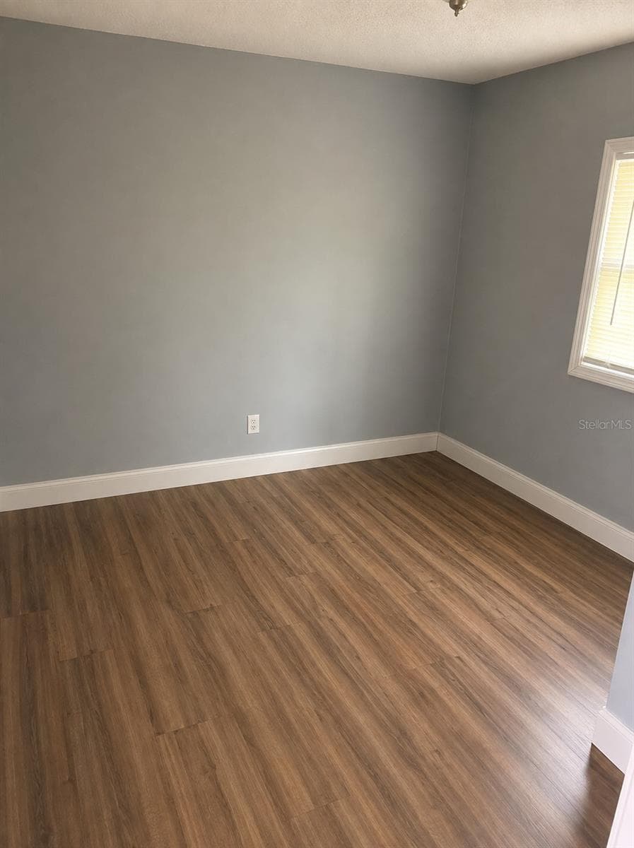 407 ANDERSON STREET — photo 7 of 14