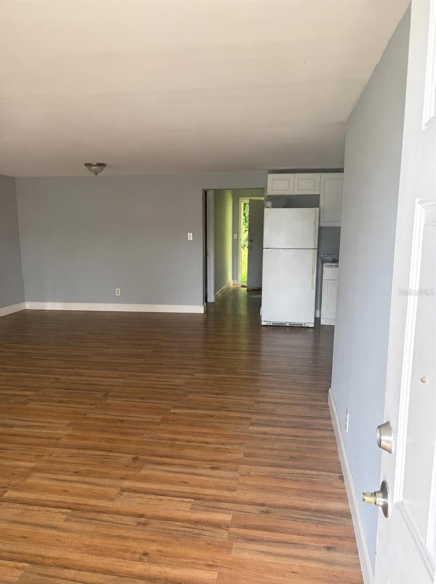 407 ANDERSON STREET — photo 3 of 14