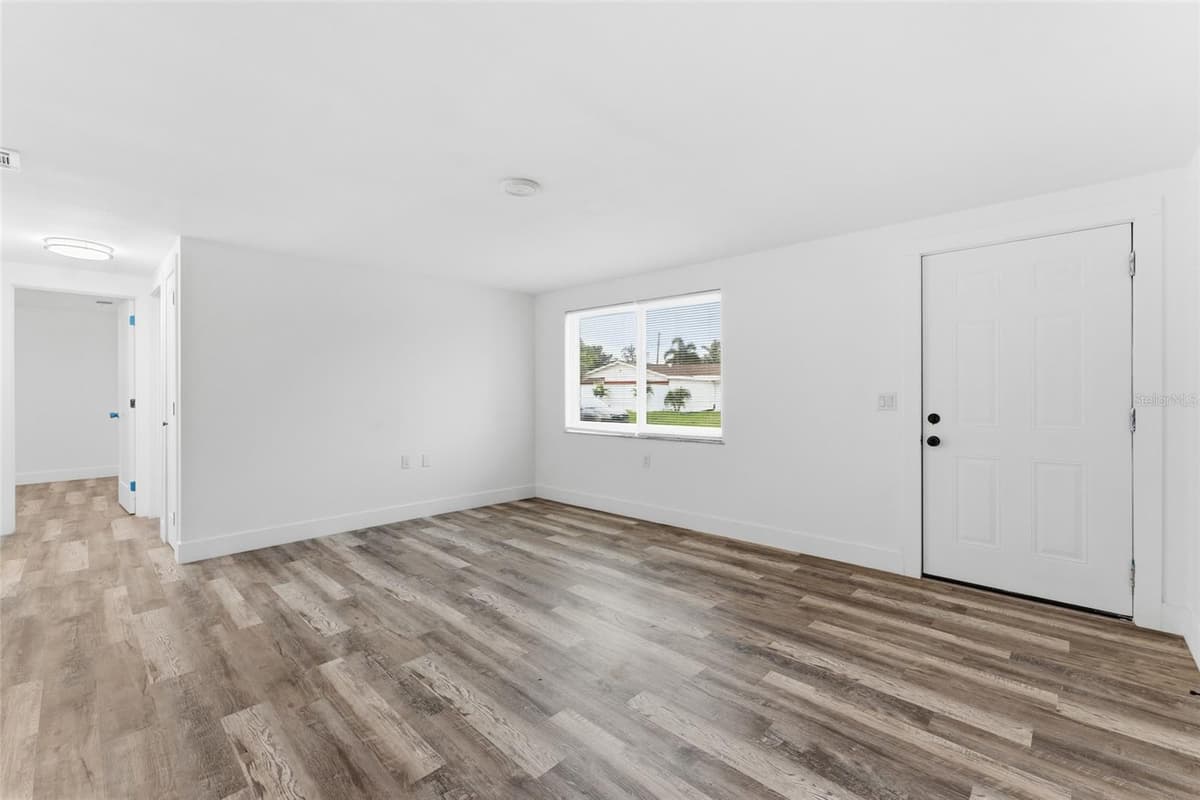 3306 CANTRELL STREET — photo 12 of 31