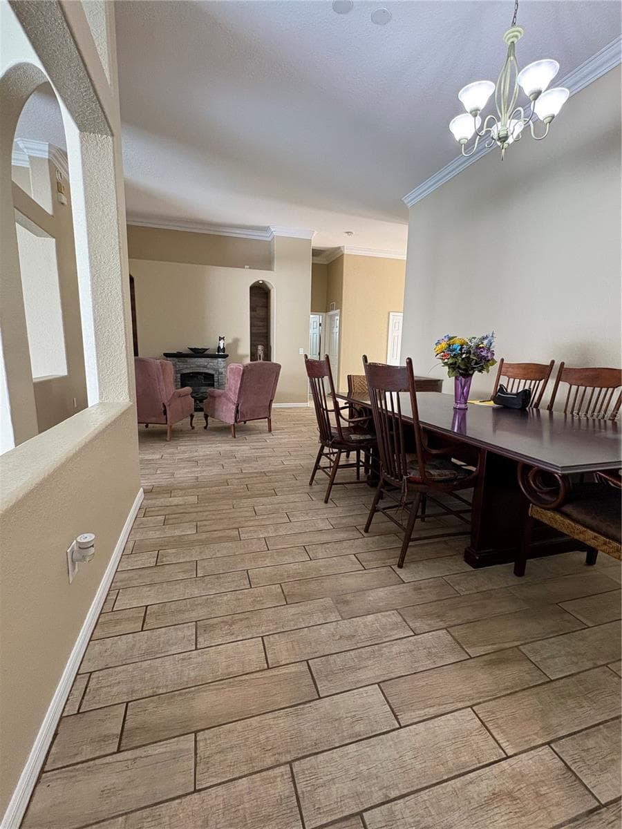 10761 BANFIELD DRIVE — photo 9 of 55