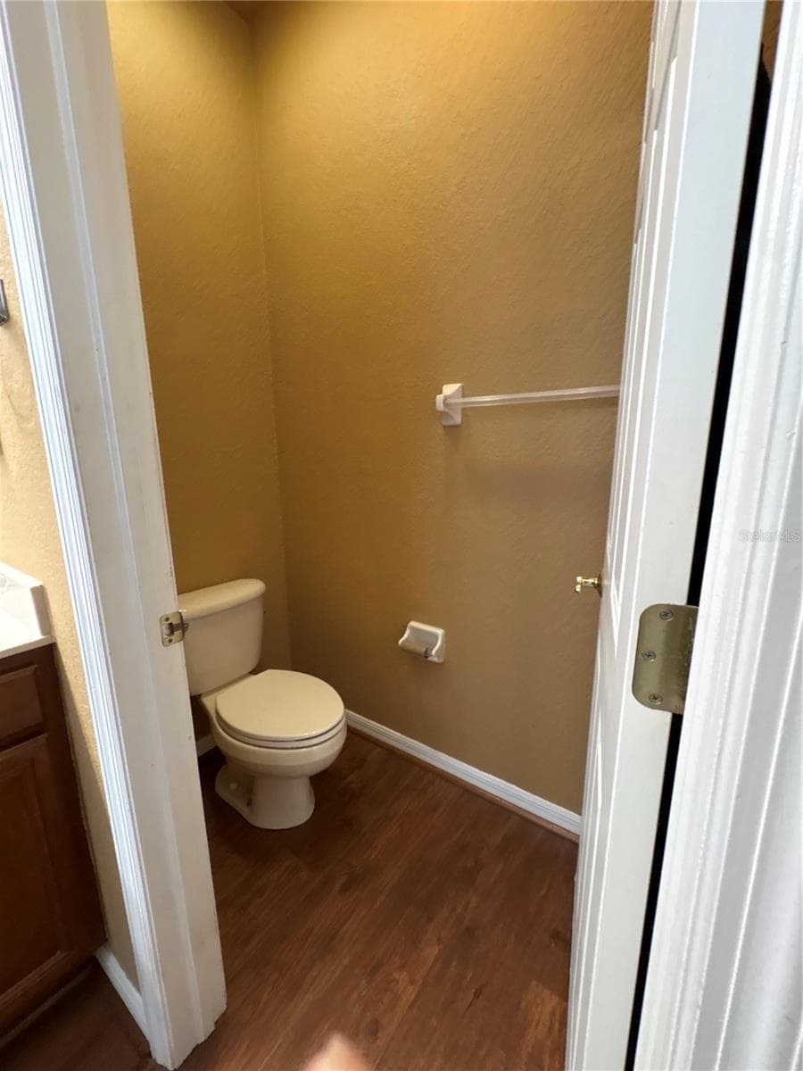 10761 BANFIELD DRIVE — photo 33 of 55