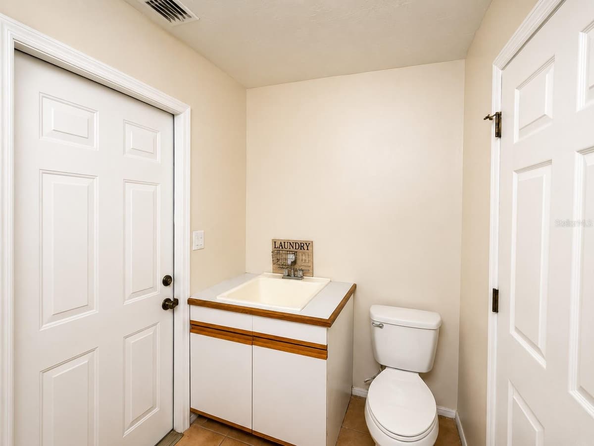 3524 BRISTOL STREET — photo 15 of 31