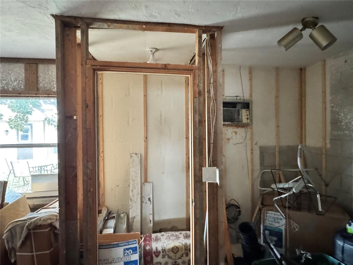 30048 OAK ROAD — photo 31 of 33
