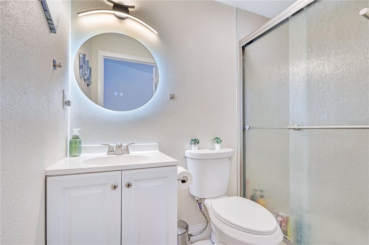 415 LANCELOT AVENUE — photo 13 of 28