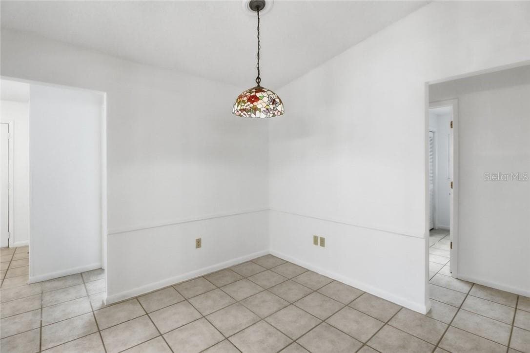 36 PINE DRIVE — photo 7 of 28