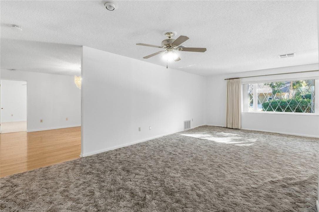 36 PINE DRIVE — photo 9 of 28