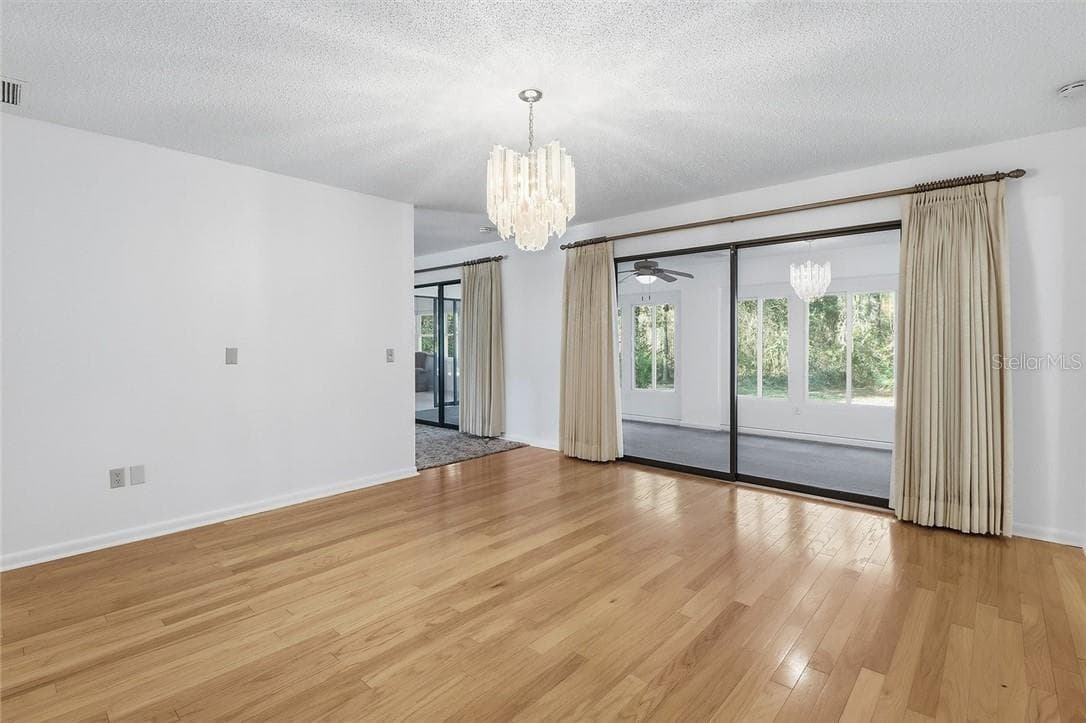 36 PINE DRIVE — photo 12 of 28