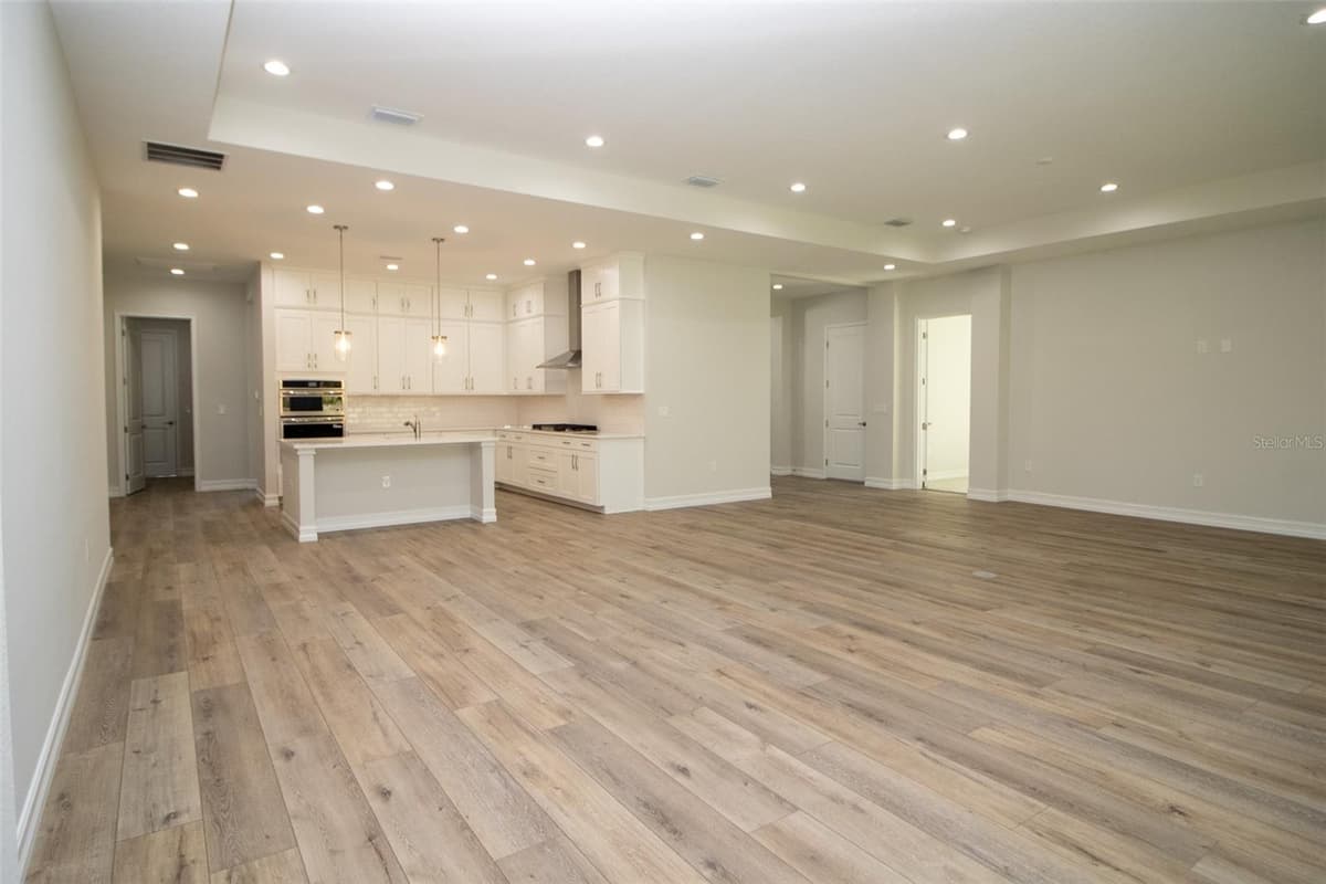 3970 SOUTHERN VALLEY LOOP — photo 14 of 54