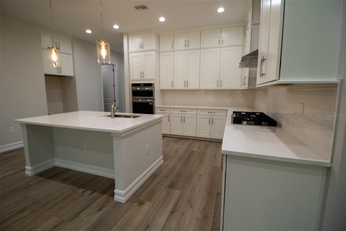 3970 SOUTHERN VALLEY LOOP — photo 18 of 54