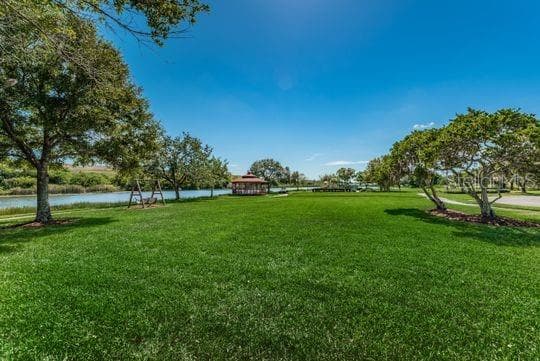 4577 GREAT LAKES DRIVE — photo 46 of 52