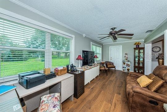 4577 GREAT LAKES DRIVE — photo 23 of 52