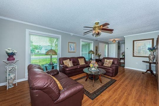 4577 GREAT LAKES DRIVE — photo 8 of 52