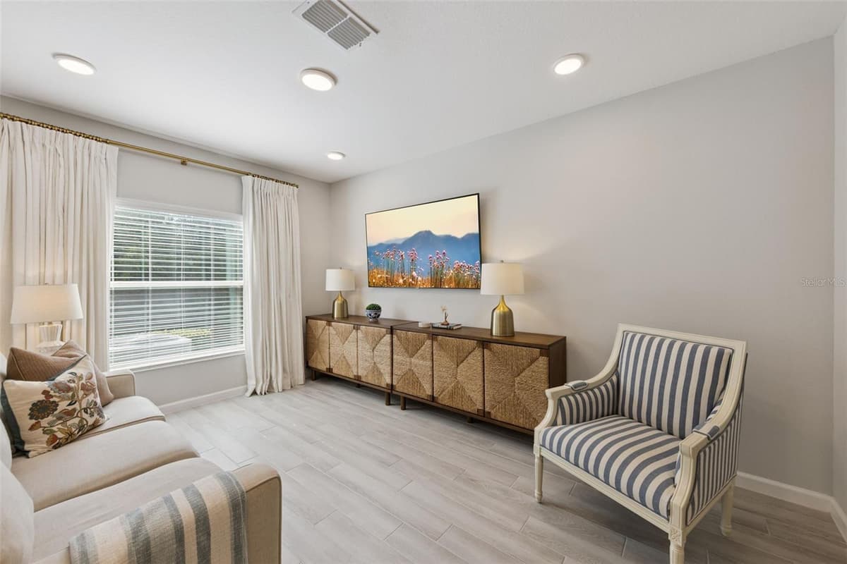 3129 RIVERBOAT WAY — photo 4 of 32