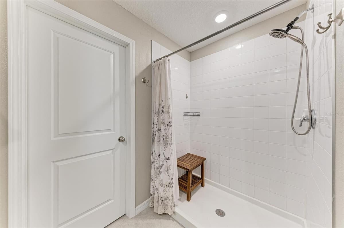 5512 OLANO STREET — photo 38 of 70