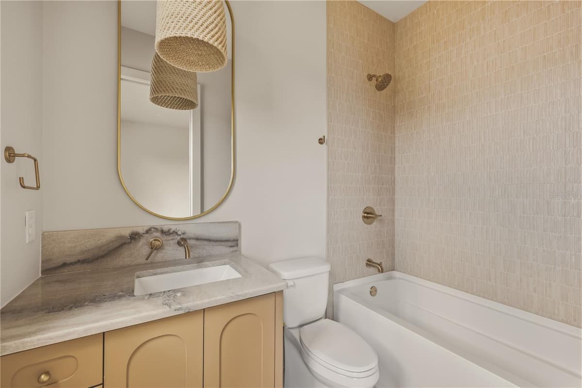 128 ADRIATIC AVENUE — photo 56 of 87