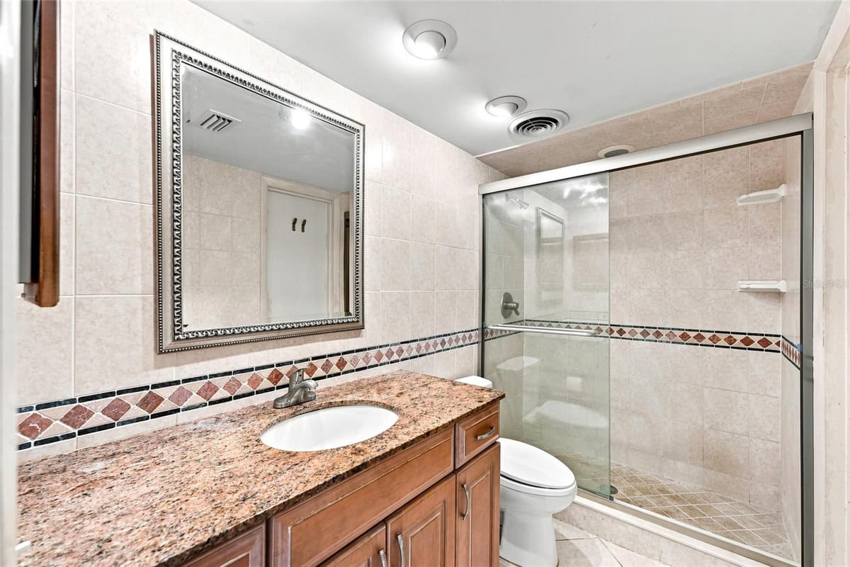 501 PLAZA SEVILLE COURT — photo 19 of 48