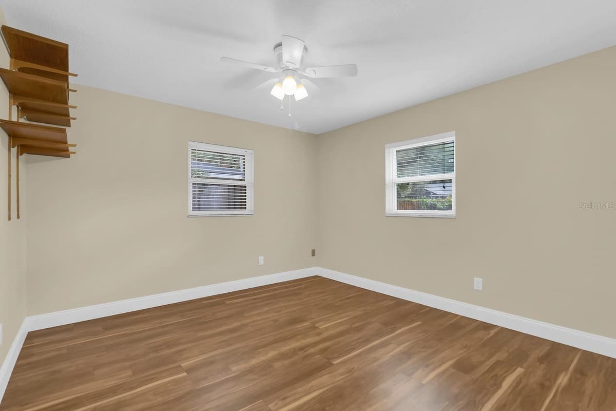 215 PALMETTO CONCOURSE — photo 18 of 56