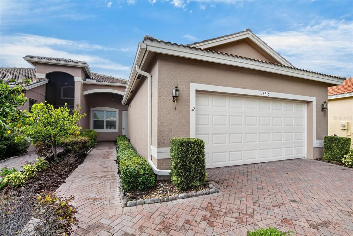 16216 AMETHYST KEY DRIVE — photo 3 of 47