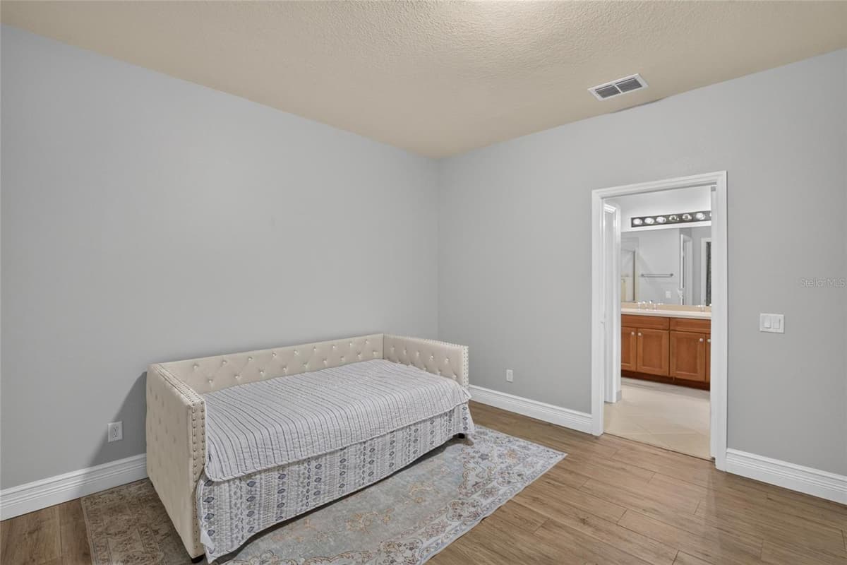 16216 AMETHYST KEY DRIVE — photo 16 of 47