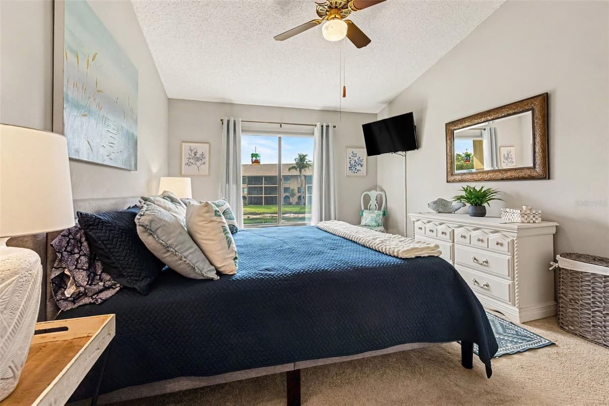 5652 ASHTON LAKE DRIVE — photo 20 of 51