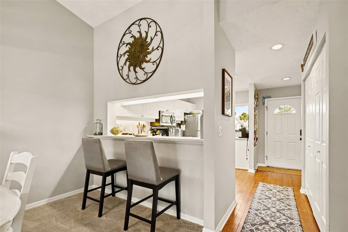 5652 ASHTON LAKE DRIVE — photo 11 of 51